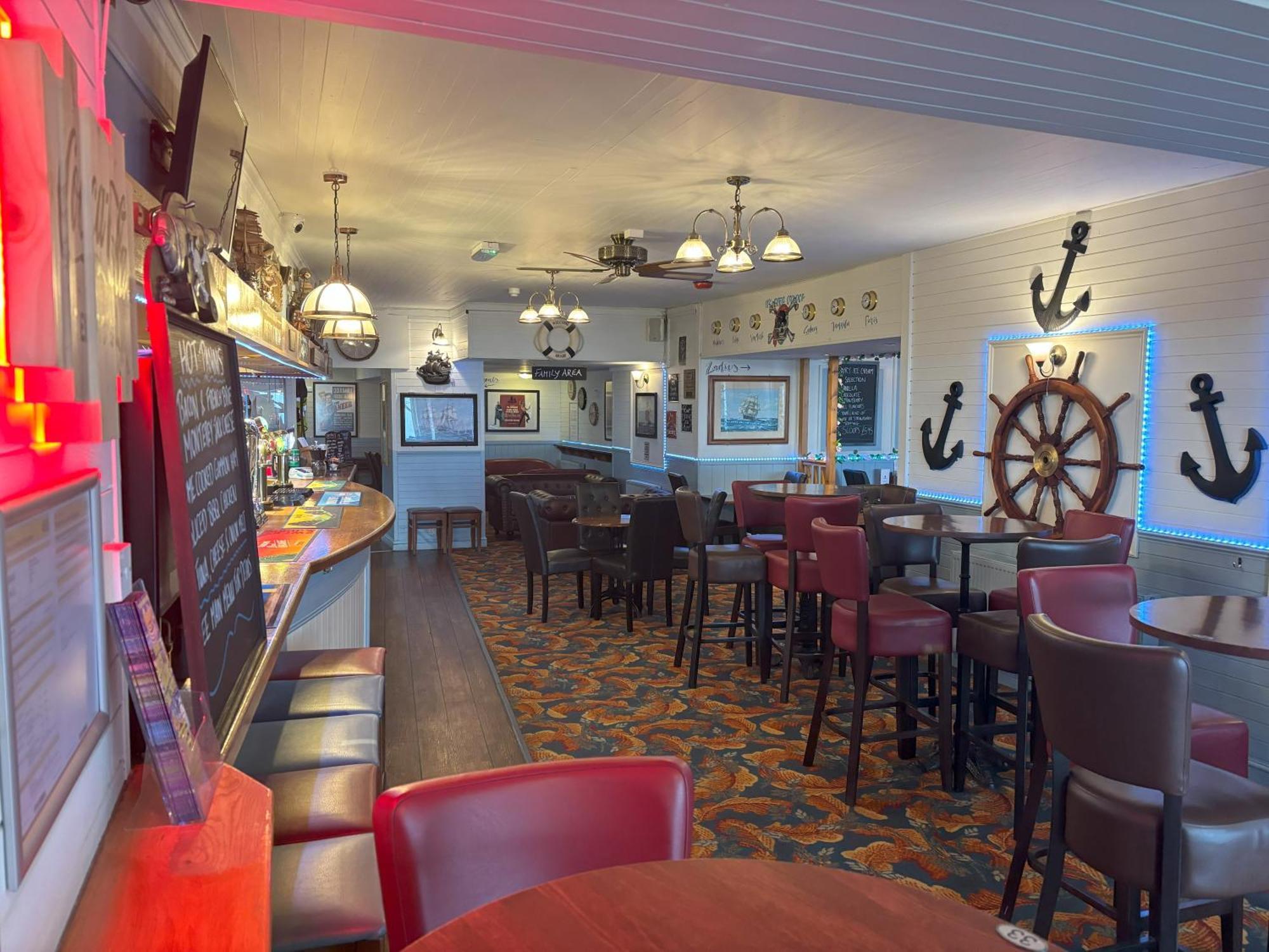 The Buccaneer Inn Торки Экстерьер фото