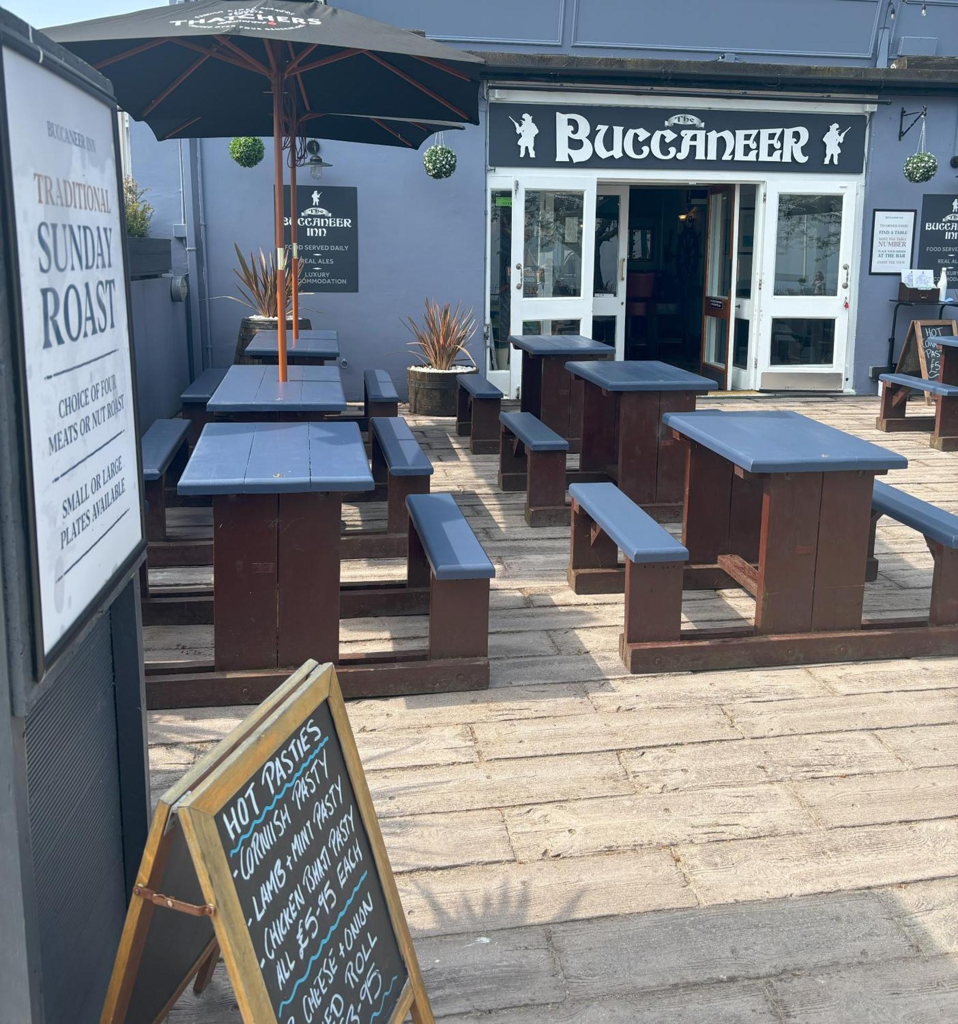 The Buccaneer Inn Торки Экстерьер фото